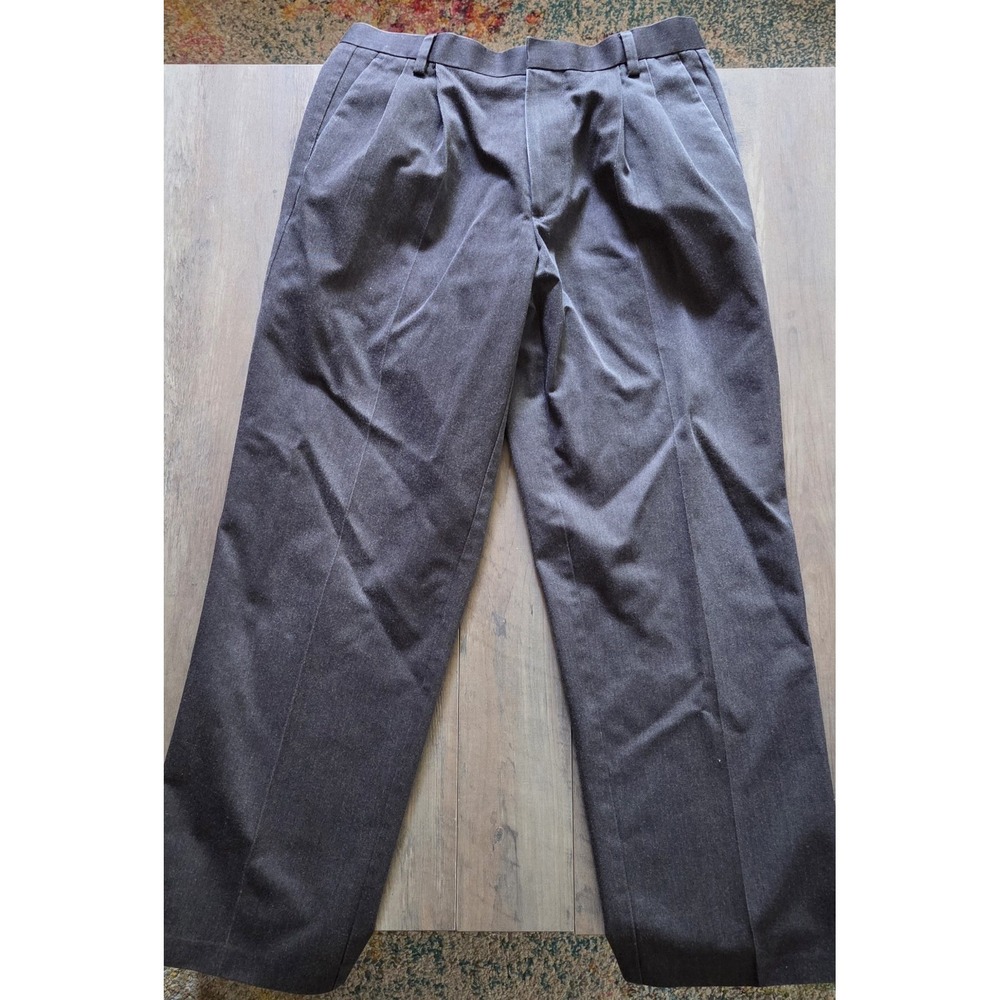 Docker's Taupe/ Gray Trousers Men Dress Pants 32x30 Chico Classic Fit Workwear
